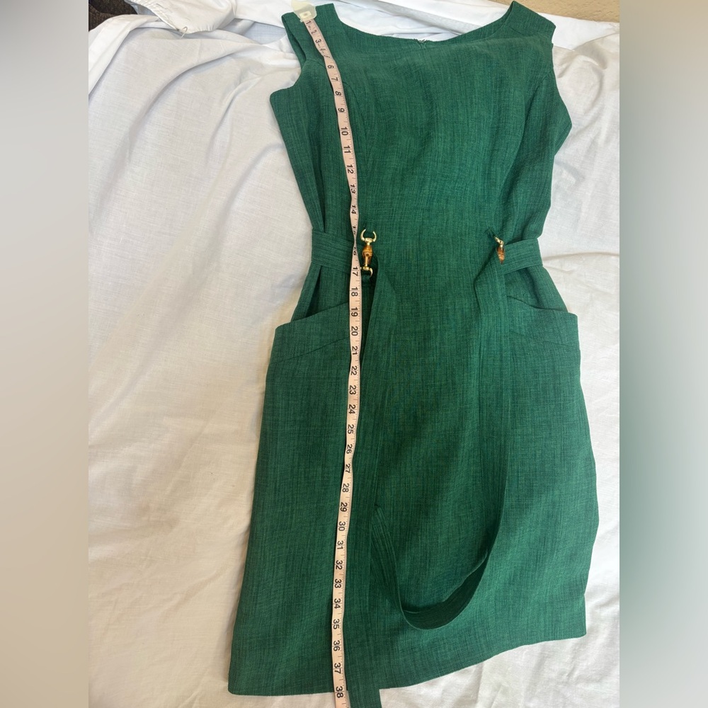 Ellen Tracy Elegant Green Sleeveless Belted Dress Size 10 - Picture 9 of 16
